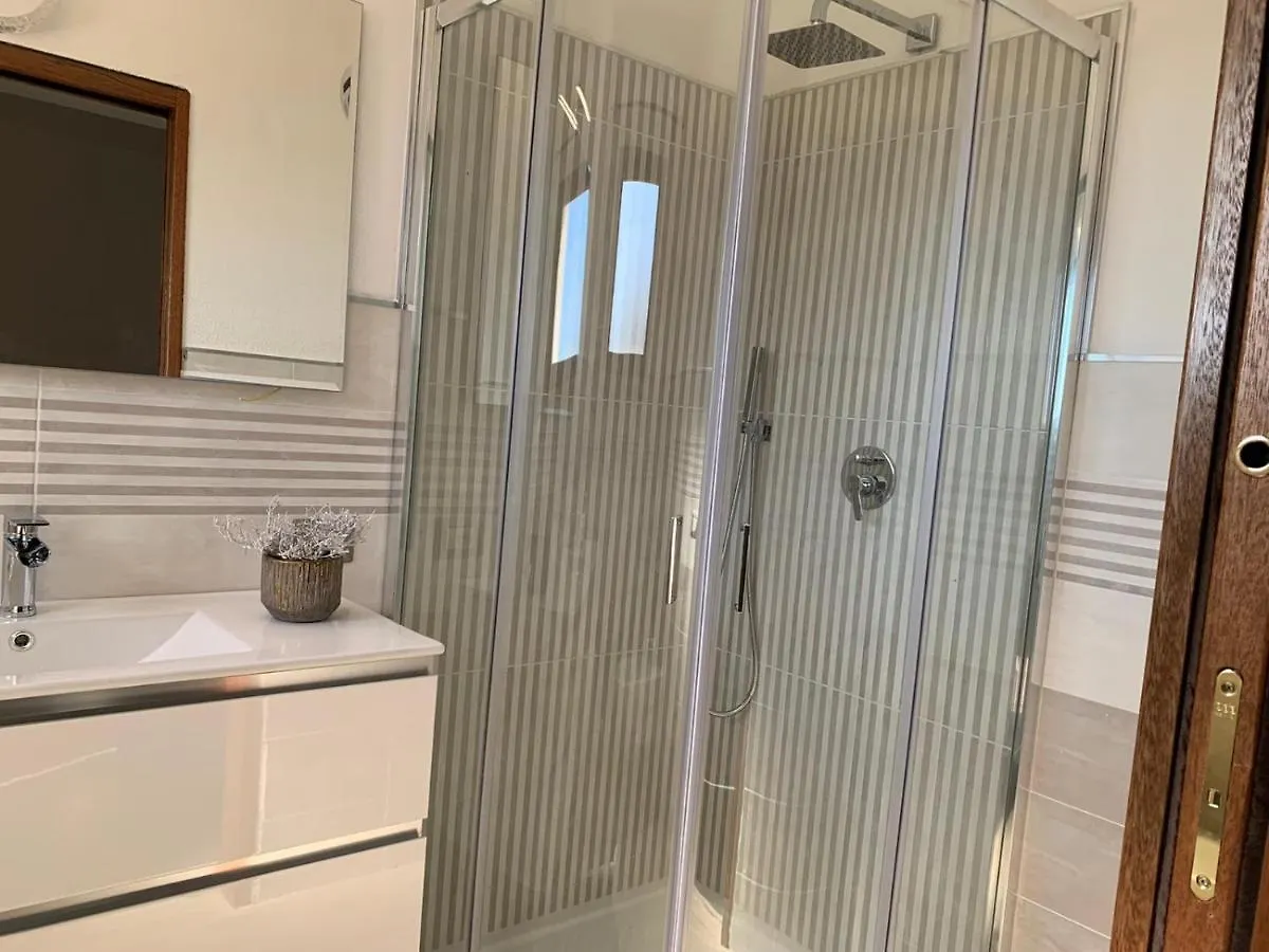 דירות לה קאלטה Le Residenze Del Mare N2