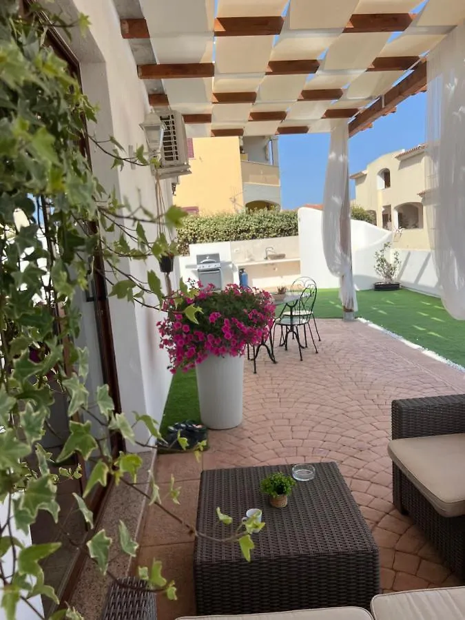 דירות לה קאלטה Le Residenze Del Mare N2